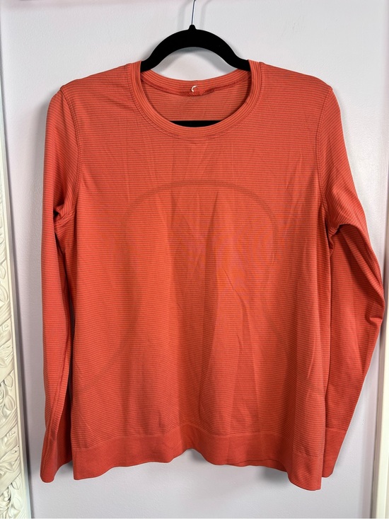lululemon athletica Sweaters - lululemon athletica Women's Swiftly Relaxed Crewneck Long Sleeve 8/10